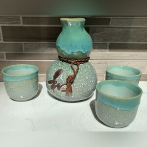 MCI Sake Set - 4pcs. NWOT